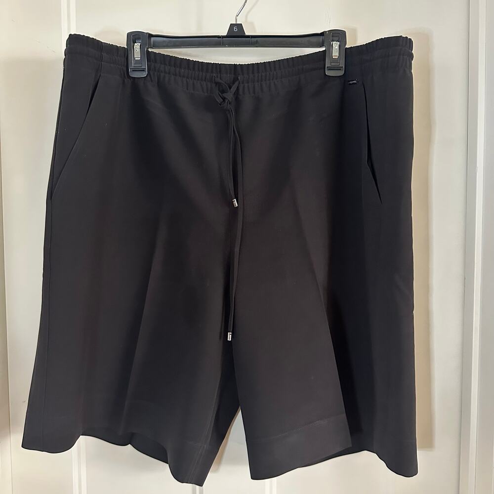 St. John Women’s Black XL Shorts Bermuda Wide Leg Pull on Tie Waist